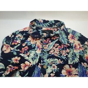 21 Men Hawaiian Shirt Short Sleeve Button Up Size Medium Distressed